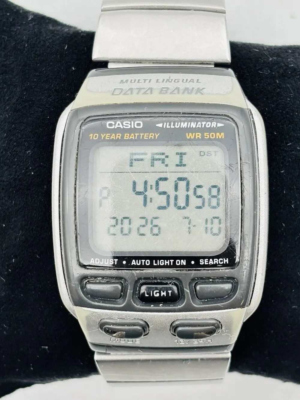 Vintage CASIO ILLUMINATOR 2524 DB-37H DIGITAL WATCH MULTI LINGUAL Working